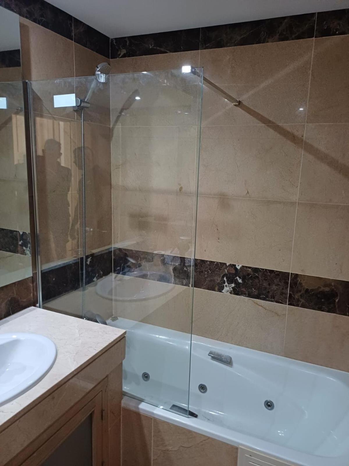 Lovely Apartment With Pool & Sea Views - Marina Del Castillo 2129 Manilva Exterior foto